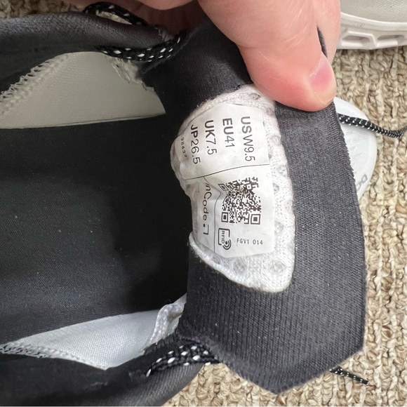 Womens On Cloudmonster Shoes - Picture 7 of 7